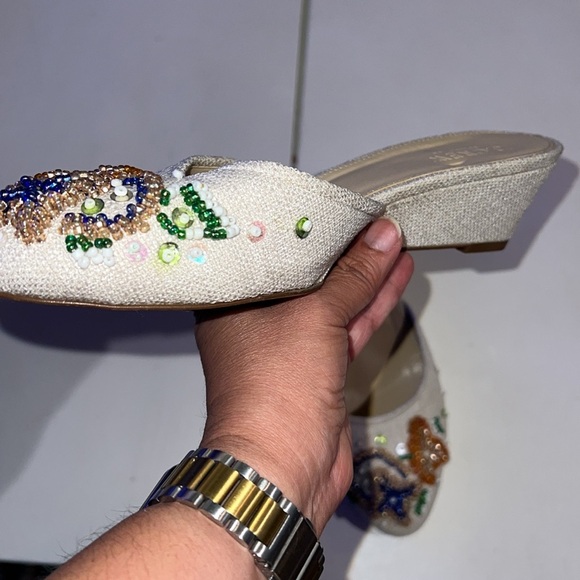 JCREW Collection Beaded Mini-Wedge Mules size 8 - Picture 4 of 10